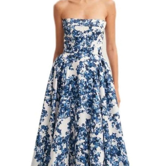 Strapless Three-Dimensional Cut Long Temperament Dresses Bridesmaid Prom Evening - Picture 1 of 3